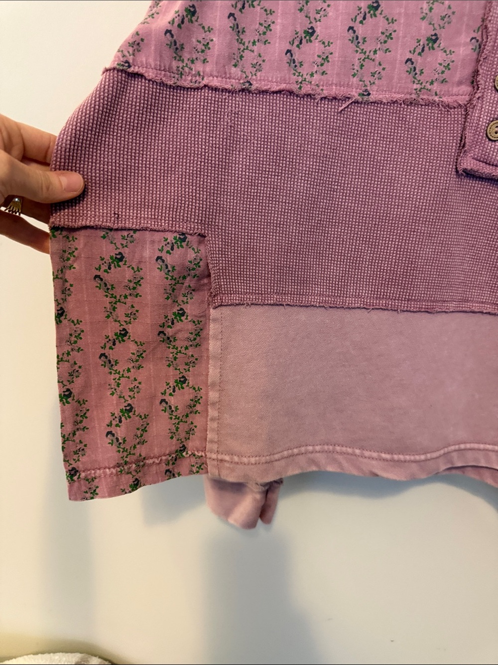 easel Mauve Patchwork Floral Henley Sweatshirt - Picture 7 of 15